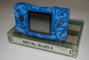 Comparaison entre une cartouche MVS et une NGPC